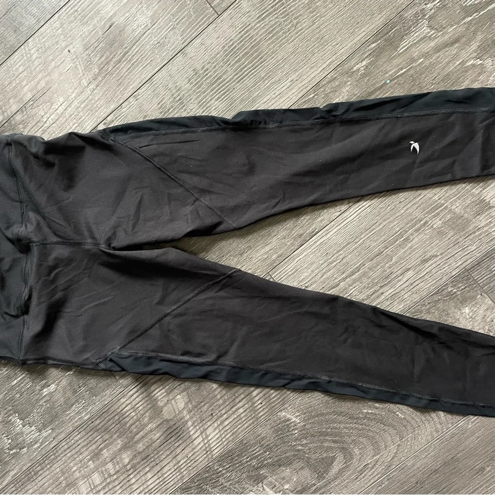 Glyder small black leggings with shear side panels - Picture 2 of 5